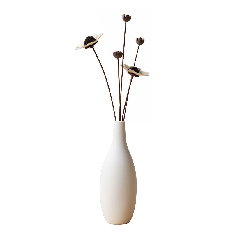 Maison Calméa “Porcelaine Élégante” — Refined Ceramic Bud Vase